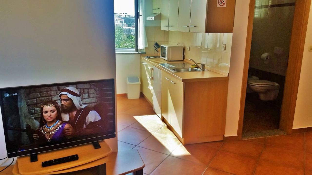Villa Bionda Malinska Esterno foto